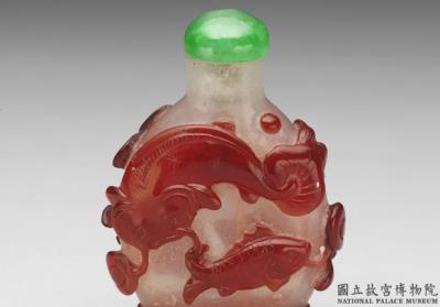 图片[2]-Red-on-snowing-white glass overlay snuff bottle with a “Fish of Plenty” design, Qing dynasty, 18th-19th century-China Archive